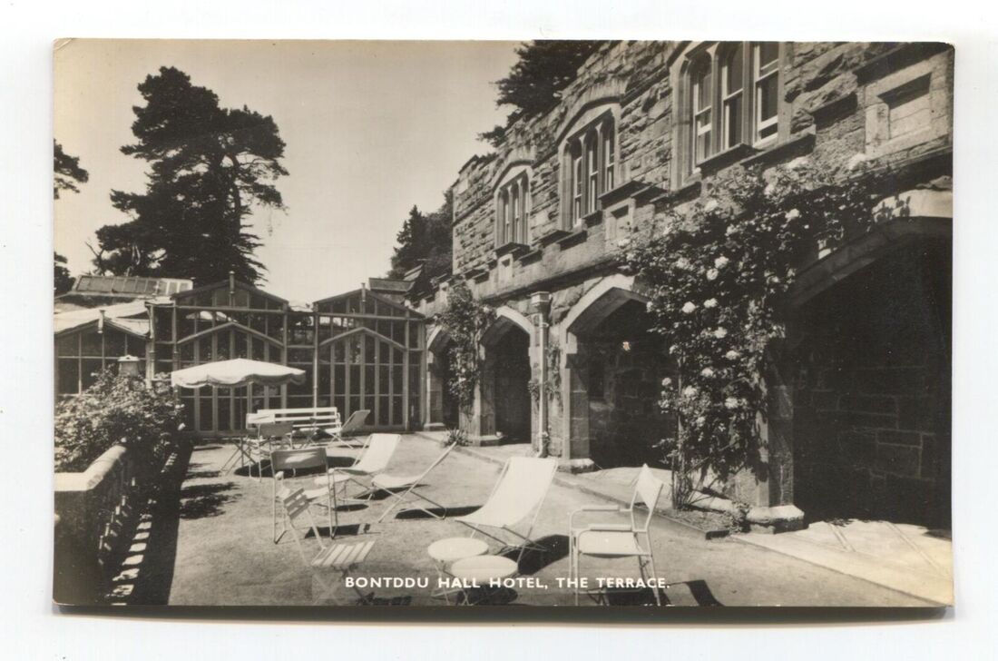 The hotel terrace in the 1950s