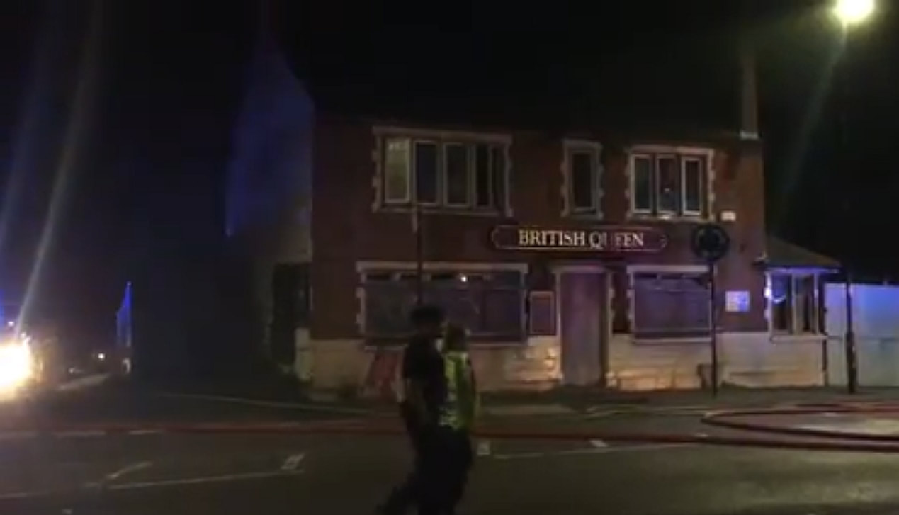 Blaze at derelict pub on King Street, Bedworth