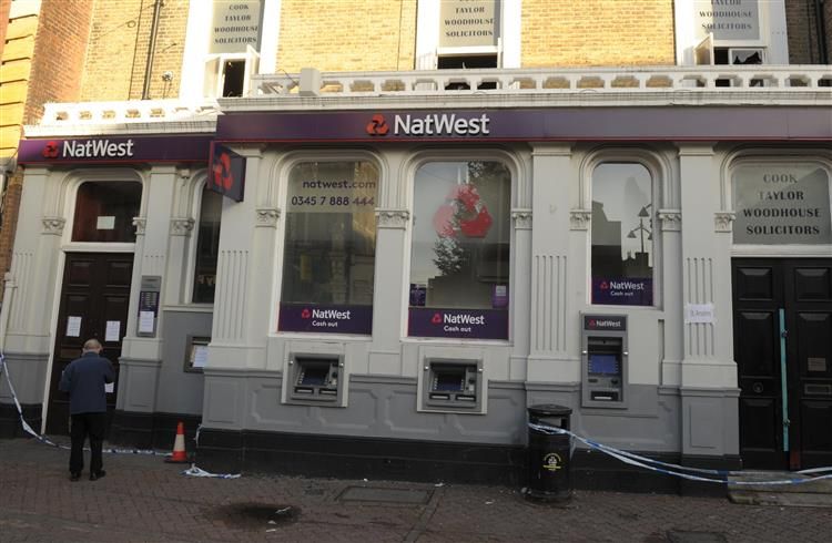 The Natwest Dartford Branch has remained closed since the fire.