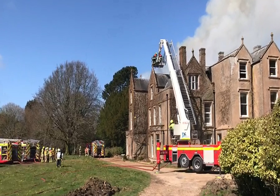 Fire at Manor House near Maiden Newton (Image: Maiden Newton Fire Station)