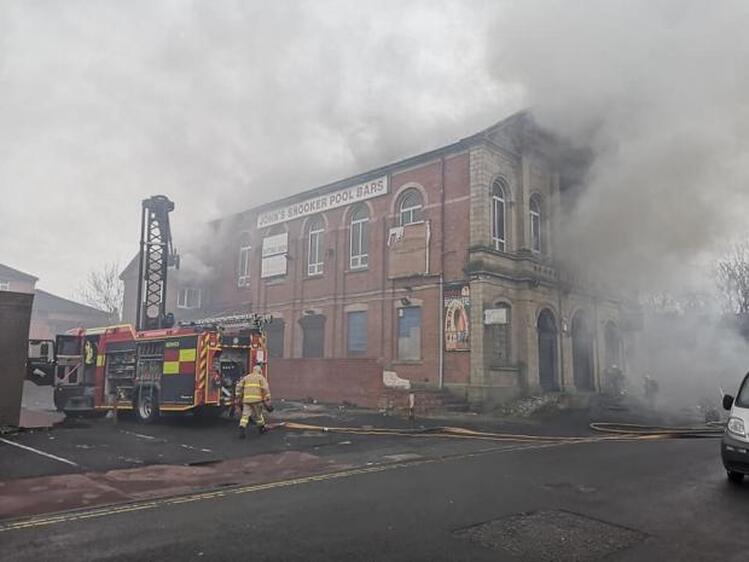 Fire breaks out at former John's Snooker and Pool Bar, Blackburn