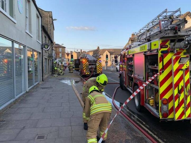 Firefighters on the scene last night. (Pic: Oxfordshire Fire and Rescue Service)