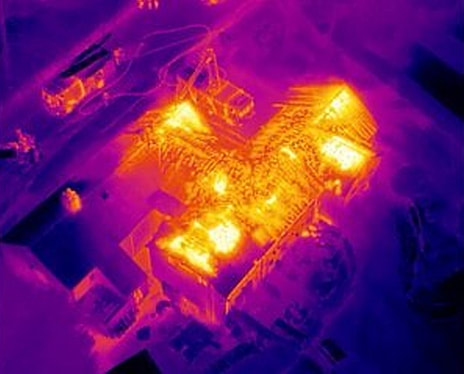 Thermal imaging shows the roof of the pub well alight.